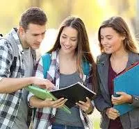 PKV für Studenten Sichern Sie Ihre Gesundheit mit der PKV für Studenten – Jetzt vergleichen!
Sind Sie Student und auf der Suche nach einer optimalen Gesundheitsversorgung? Die private Krankenversicherung (PKV) für Studenten bietet Ihnen maßgeschneiderte Tarife, die perfekt auf Ihre Bedürfnisse abgestimmt sind. Mit unserem Vergleichsportal finden Sie schnell und unkompliziert die besten Angebote namhafter Anbieter.
Die gesetzliche Krankenversicherung bietet eine solide Grundversorgung, aber viele Studenten entscheiden sich für eine PKV, um von zusätzlichen Leistungen zu profitieren. Als Student haben Sie die Möglichkeit, in die private Krankenversicherung zu wechseln, und das kann sich für Sie finanziell lohnen!
Die PKV für Studenten bietet zahlreiche Vorteile: Sie profitieren von umfassenden Leistungen, die über die gesetzliche Krankenversicherung hinausgehen. Dazu gehören unter anderem die Erstattung von alternativen Heilmethoden, Zahnbehandlungen, Sehhilfen und sogar die Wahl eines Einzelzimmers im Krankenhaus. So können Sie sicherstellen, dass Sie im Krankheitsfall bestmöglich versorgt sind.
Mit unserem benutzerfreundlichen Vergleichsrechner erhalten Sie in nur wenigen Klicks eine umfassende Übersicht über die attraktivsten PKV-Tarife für Studenten. Vergleichen Sie Preise, Leistungen und Bedingungen der verschiedenen Anbieter und finden Sie die optimale Lösung für Ihre individuelle Situation. So stellen Sie sicher, dass Sie die bestmögliche Absicherung für Ihre Gesundheit erhalten.
Ein weiterer Vorteil der PKV für Studenten sind die oft geringeren Beiträge im Vergleich zur gesetzlichen Krankenversicherung. Viele Anbieter bieten spezielle Studenten-Tarife an, die auf Ihr Budget abgestimmt sind.
Profitieren Sie von unseren wertvollen Informationen und unabhängigen Bewertungen, die Ihnen helfen, die richtige Entscheidung zu treffen. Zögern Sie nicht länger! Besuchen Sie unser Vergleichsportal und entdecken Sie die PKV für Studenten, die perfekt zu Ihnen passt. Sichern Sie sich die optimale medizinische Versorgung und genießen Sie Ihr Studium – vergleichen Sie jetzt und profitieren Sie von den besten Angeboten! Ihre ideale PKV für Studenten wartet auf Sie!